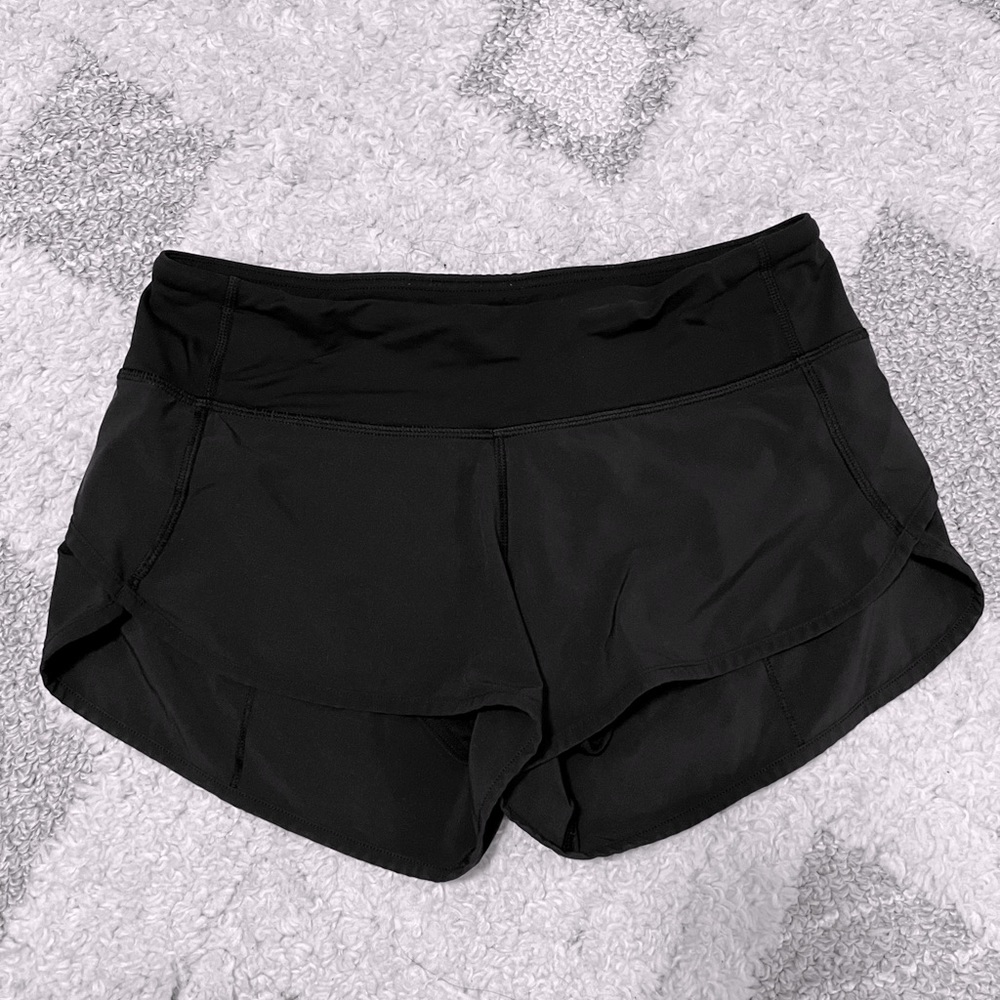 Black size 4 Speed Up 2.5” shorts